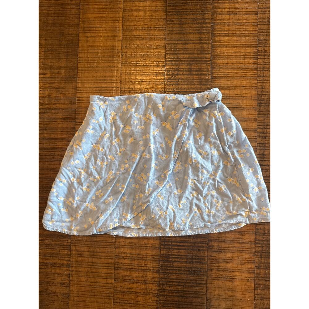 Girls' Light Blue Floral Skort, Size S (7)